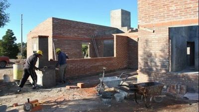 Diotti: "Si se dan tres o cuatro obras que estamos esperando su inicio habrá mucho trabajo"